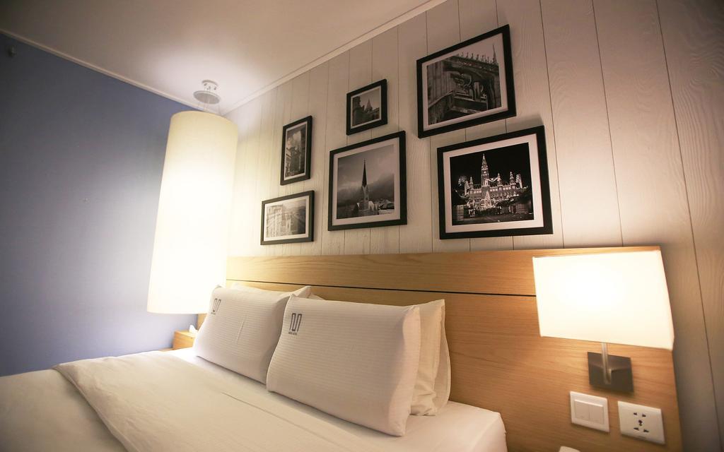 Merdi Hotel Suwon Bagian luar foto